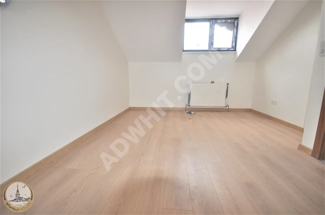 New duplex apartment close to the street with no costs on the title deed