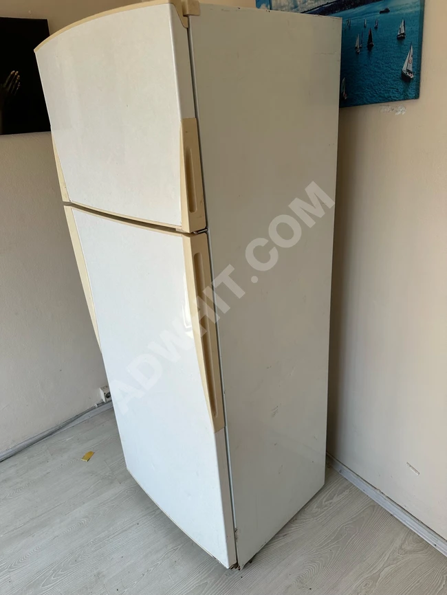 Fridge for sale and it works