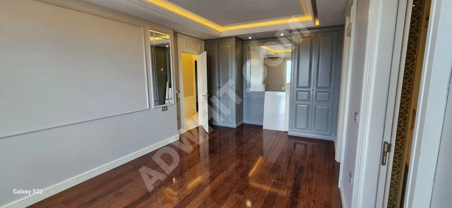 For sale: 4+1 apartment in Başakşehir Mavera Sarayları