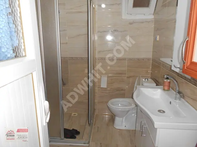 2+1 apartment with an area of 80 square meters on the basement floor with central heating in Bayrampaşa Altıntepsi