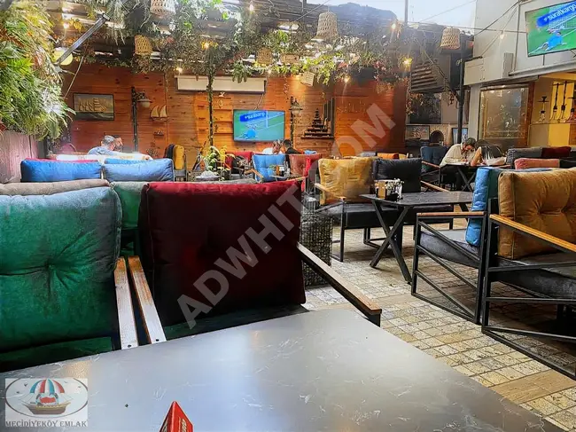 At the center: A luxurious cafe suitable for hookah, consisting of 3 floors, available for rent