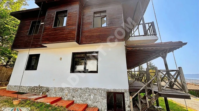 5 independent houses with sea view in SAPANCA KURU ÇEŞME