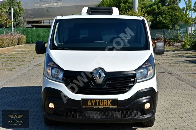 Renault Trafic 2017 equipped with a FRİGOFİRİK cooling system, from the first owner, in good condition with no expenses