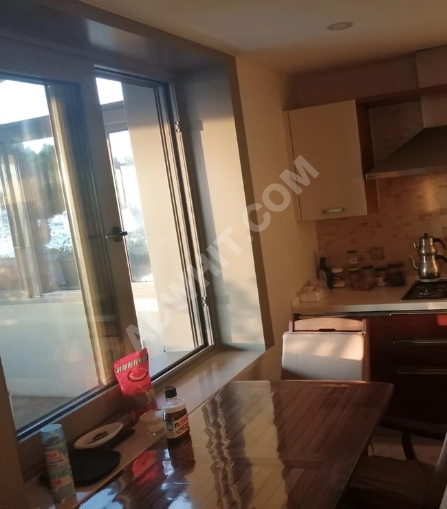 Spacious apartment 3+2 with an area of 300 m² in TOPKAPI MERKEZ EVLER