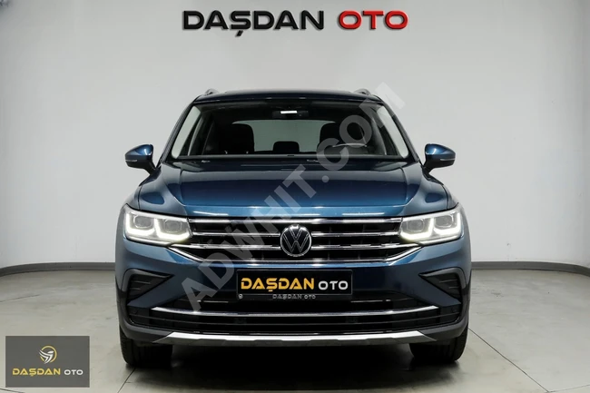 سيارة للبيع: VW Tiguan Elegance مزودة بتدفئة المقاعد، صندوق كهربائي، وشاشة عرض