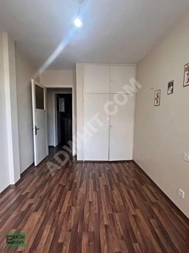 Residential and commercial apartment for rent 3 + 1 overlooking Vali Konağı Street in Nişantaşı