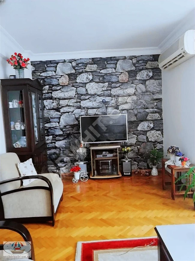 2+1 apartment in YAHYA KEMAL