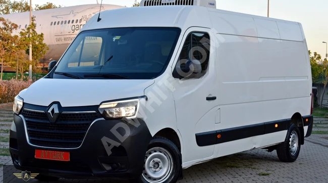 2019 Renault Master with a refrigerator -18°C, 13 m³ capacity PANELVAN with front air conditioning