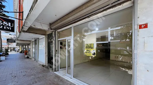 Commercial space for rent with an area of 50m² in BÜYÜKÇEKMECE market