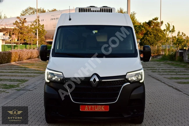 2019 Renault Master with a refrigerator -18°C, 13 m³ capacity PANELVAN with front air conditioning