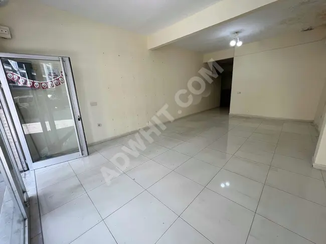 Commercial space for rent with an area of 50m² in BÜYÜKÇEKMECE market