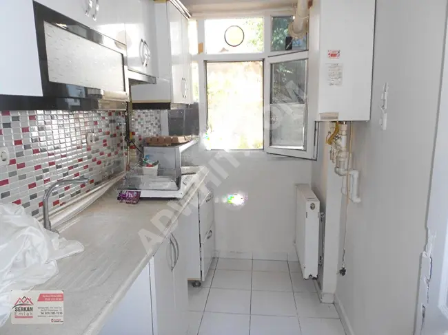 1+1 duplex apartment with a reverse layout and an area of 60 square meters, with a heating system, 13 years old, in the Bayrampaşa Terazidere neighborhood