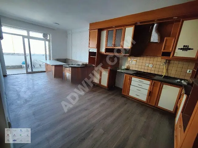 Apartment for rent with a fireplace on the street in Mecidiyeköy Gülbağ