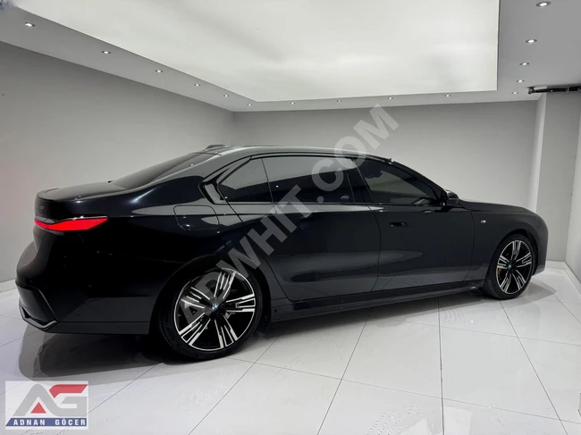 BMW موديل 2024  i7 بدون عيوب + وكيل + نظام سينما  من AG MOTORS