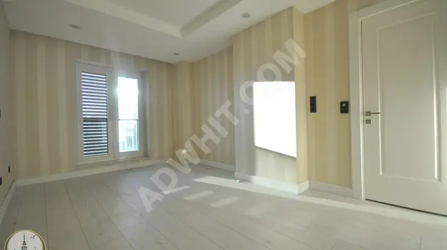 A luxurious empty apartment of 130 square meters in Bakırköy City by İstanbul House