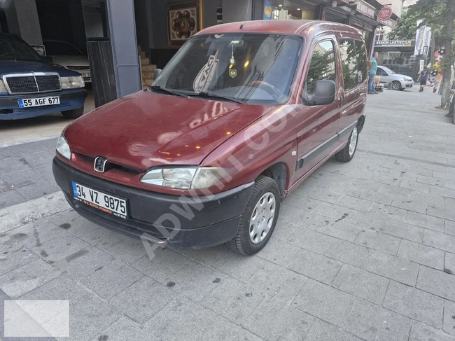 For sale from ÖZAVCI: Peugeot Partner car without expenses, with a private car license