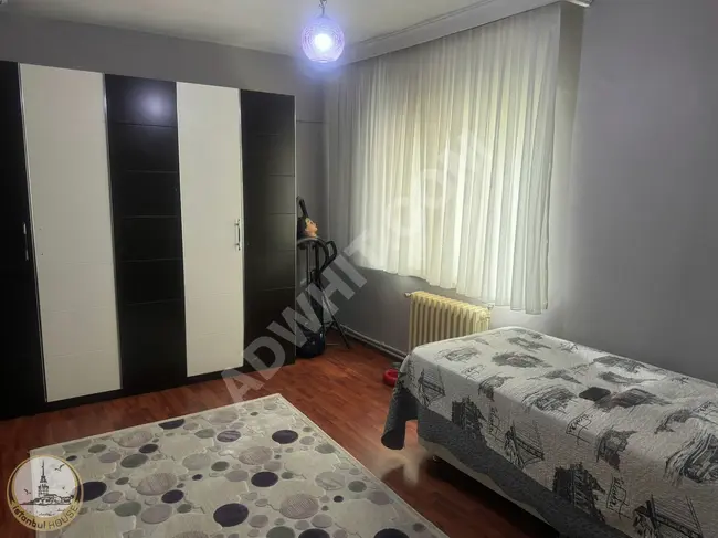 For sale: A spacious 3+1 apartment on the middle floor in the VETERİNER complex in K.ÇEKMECE SEFAKÖY