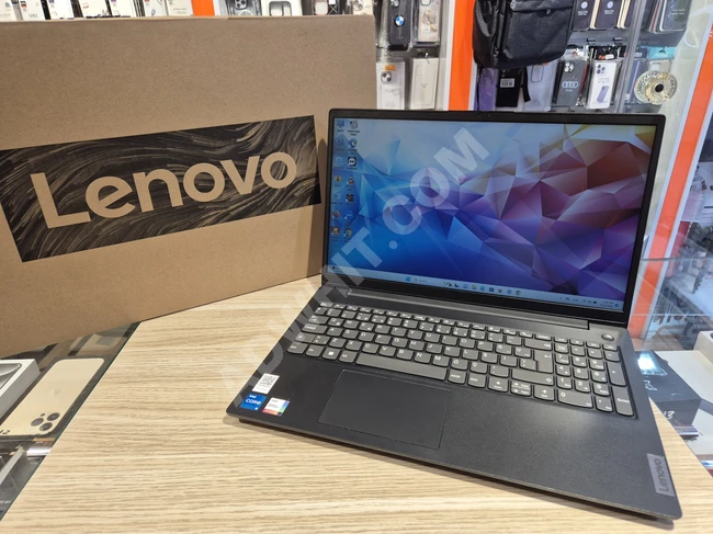 LENOVO V15 G3