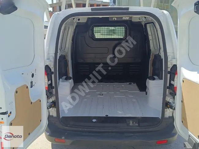 ميني فان للبيع Ford Transit Courier موديل 2022 ب 165 ألف نقداً لمدة 36 شهراً