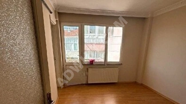 Apartment for rent 2+1 in an area close to Çapa, ad from Emlak Center