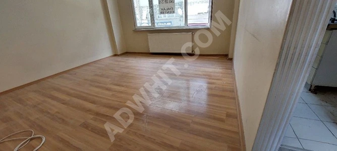 1+2 apartment for sale 2+1 with an area of 80 square meters in the center of Fatih Çapa from Emlak Center