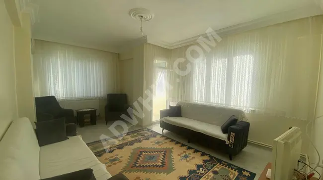 Spacious apartment on the middle floor 2+1 in BAHÇELİEVLER from BAHÇELİEVLER