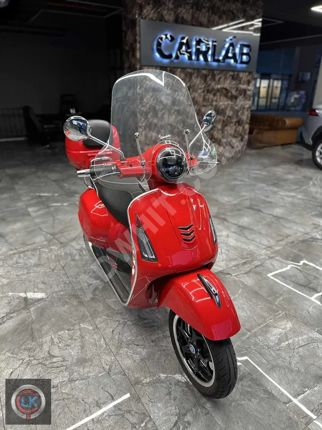 Vespa GTS 300 Super engine - Model 2020 - 100,000 TL with extras