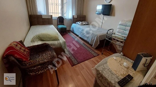 Apartment 2+1 with a living room and 1 entrance in the center of Fatih Çapa, ad from Emlak Center