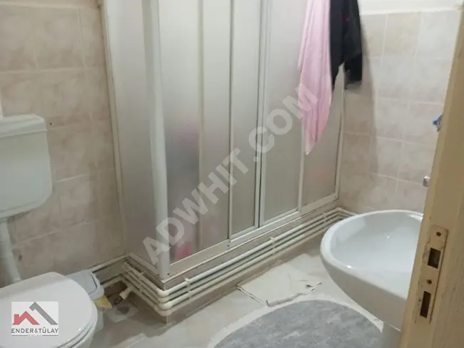 Large 2+1 apartment on the middle floor in Fatih Fındıkzade