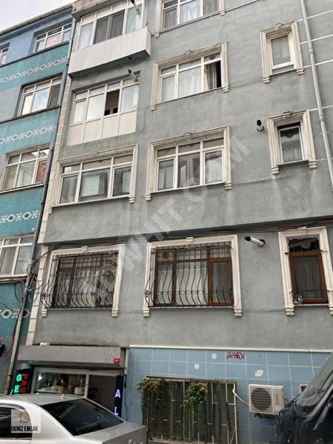 Apartment for rent 1+1 with an area of 65m² on the first floor on EMRULLAH EFENDI Street near ÇUKURBOSTAN Park in FATİH FINDIKZADE