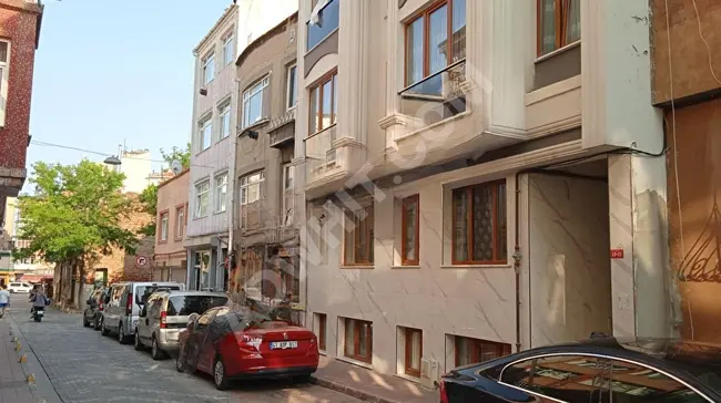 New 4+1 duplex apartment in Fatih Yedikule