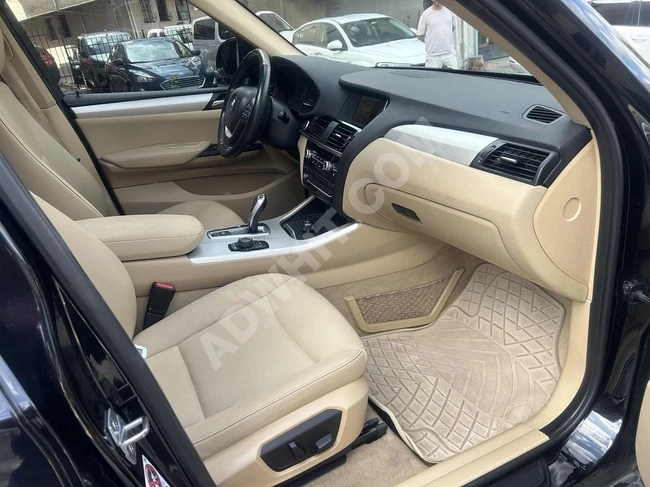 BMW سيارة  2015  X3 2.0 i s DRIVE، بسقف بانورامي، كاملة ، وعدد كيلومترات 126,000 كم أصلية.