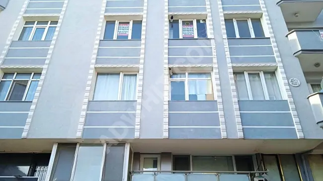 Apartment for rent 3+1 middle floor on Cerrahpaşa Street in Fatih Haseki