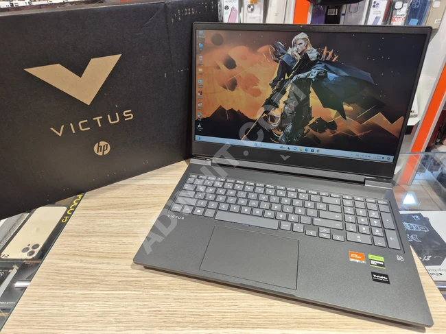 LAPTOP HP VICTUS 16