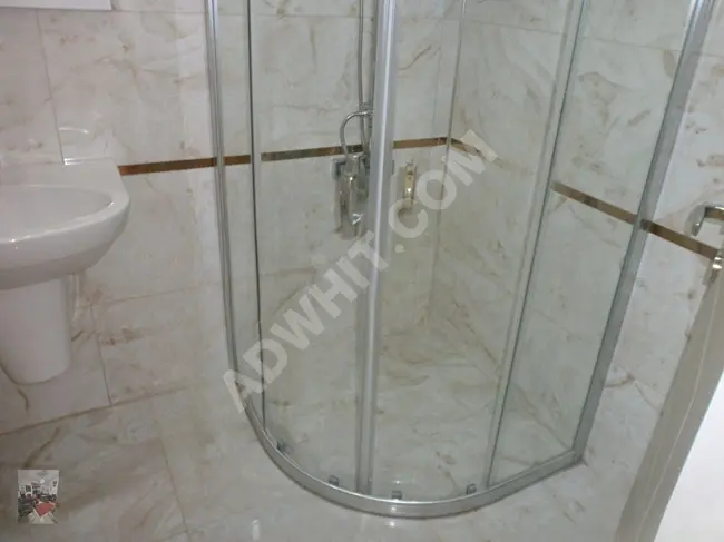 FATİH FINDIKZADE CUMA PAZARINDA 1 ARA KATTA 3+1 120 M2  FULL DAİRE