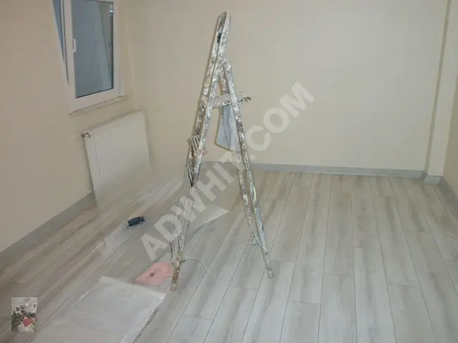 FATİH FINDIKZADE CUMA PAZARINDA 1 ARA KATTA 3+1 120 M2  FULL DAİRE