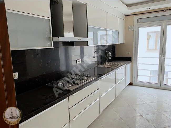 3+1 apartment on a middle floor in a modern building in BAHÇELİEVLER