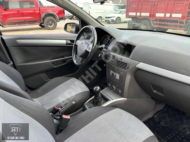 2004 MODEL OPEL ASTRA 1.6 KLİMALI LANSMAN RENGİ