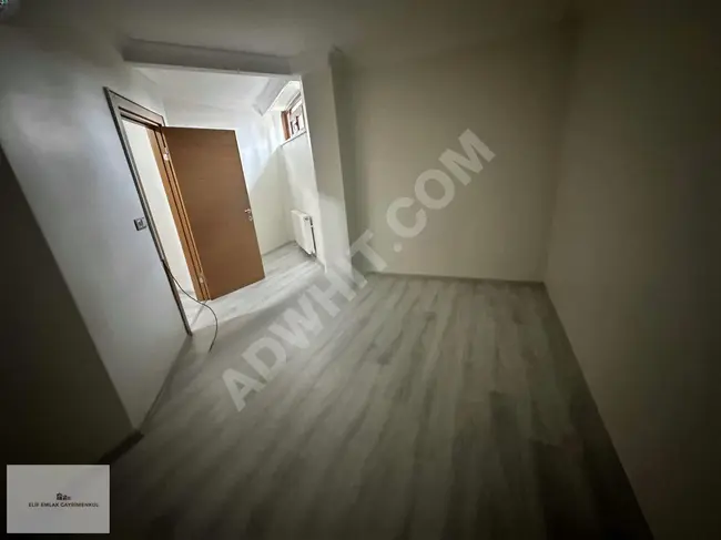 1+1 apartment with an area of 60 square meters opposite the Koç Museum, one street away from the main street (the apartment is vacant)