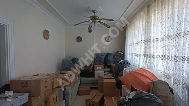 Apartment for rent 3+1 with an area of 110m², fifth floor on OĞUZHAN Street in FATİH FINDIKZADE