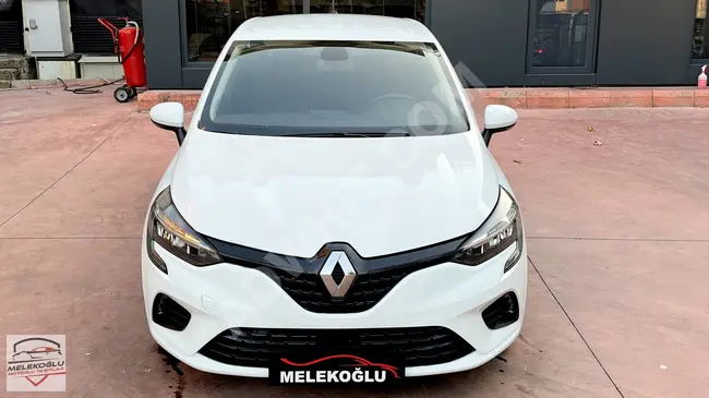 Renault - Clio from the first owner without accidents / no modifications / no accident record, model 2021, 86,000 km, automatic, Touch package