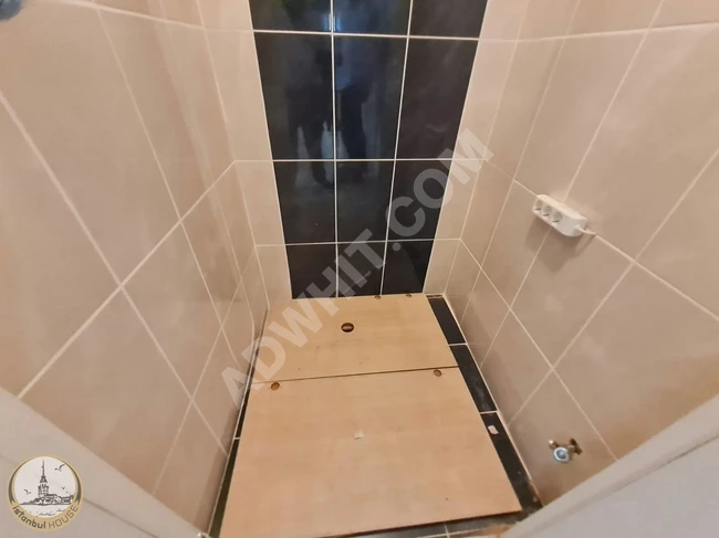 Bahçelievler Caddeye Yakın 11 Yıllık Binada 2+1 Kiralık