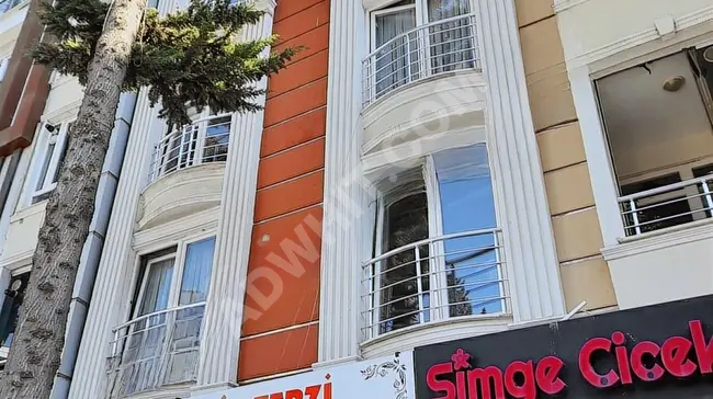 İSTANBUL HOUSE'DAN ESENYURT SAADETDERE'DE 2+1 ARA KAT GENÇ DAİRE