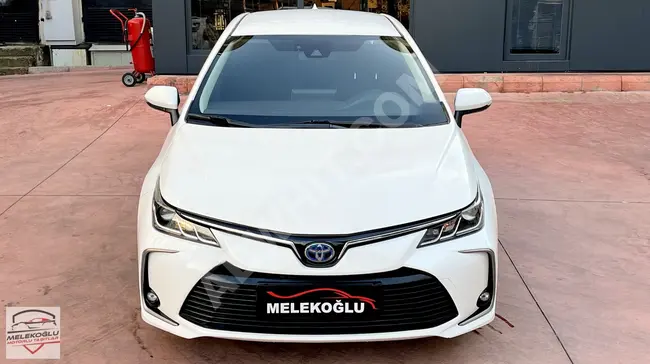 Toyota Car - Corolla - Hybrid - Automatic - Model 2020 from the first owner, accident-free