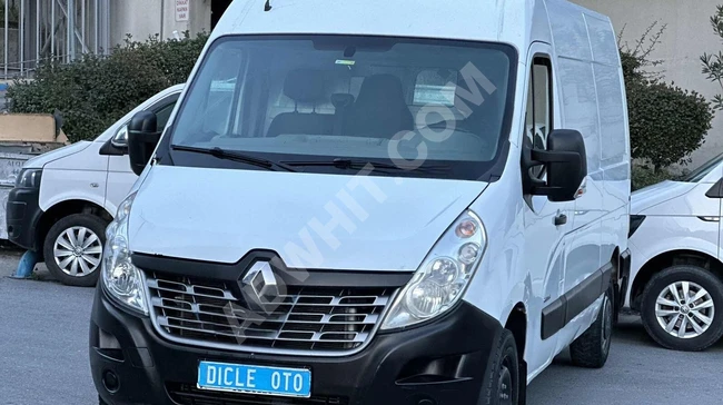 Renault Master 2015 with a capacity of 11 cubic meters, distance 230,000 kilometers, 20% VAT Financing and exchange possible by DİCLE