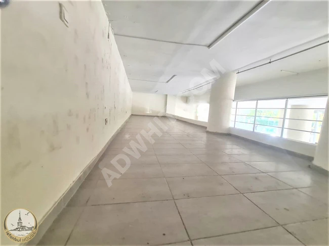 Bahçelievler Cadde Üzerinde 220 m2 Düz giriş Kiralık Dükkan