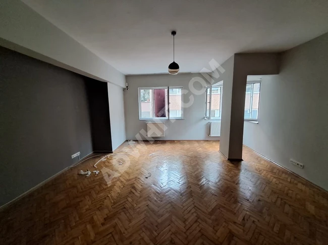 Apartment for sale consisting of 3 bedrooms and a living room with an area of 150 m² equipped with an elevator in the Şişli Esentepe neighborhood