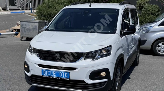 DİCLE'den 2023 ALLURE 130HP KÖR NOKTA ŞERİT TAKİP 34/BİNDE KREDİ