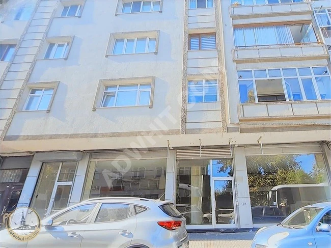 Bahçelievler Cadde Üzerinde 220 m2 Düz giriş Kiralık Dükkan