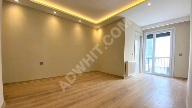 Apartment for sale 3+1 on Bakırköy coastal road with sea view